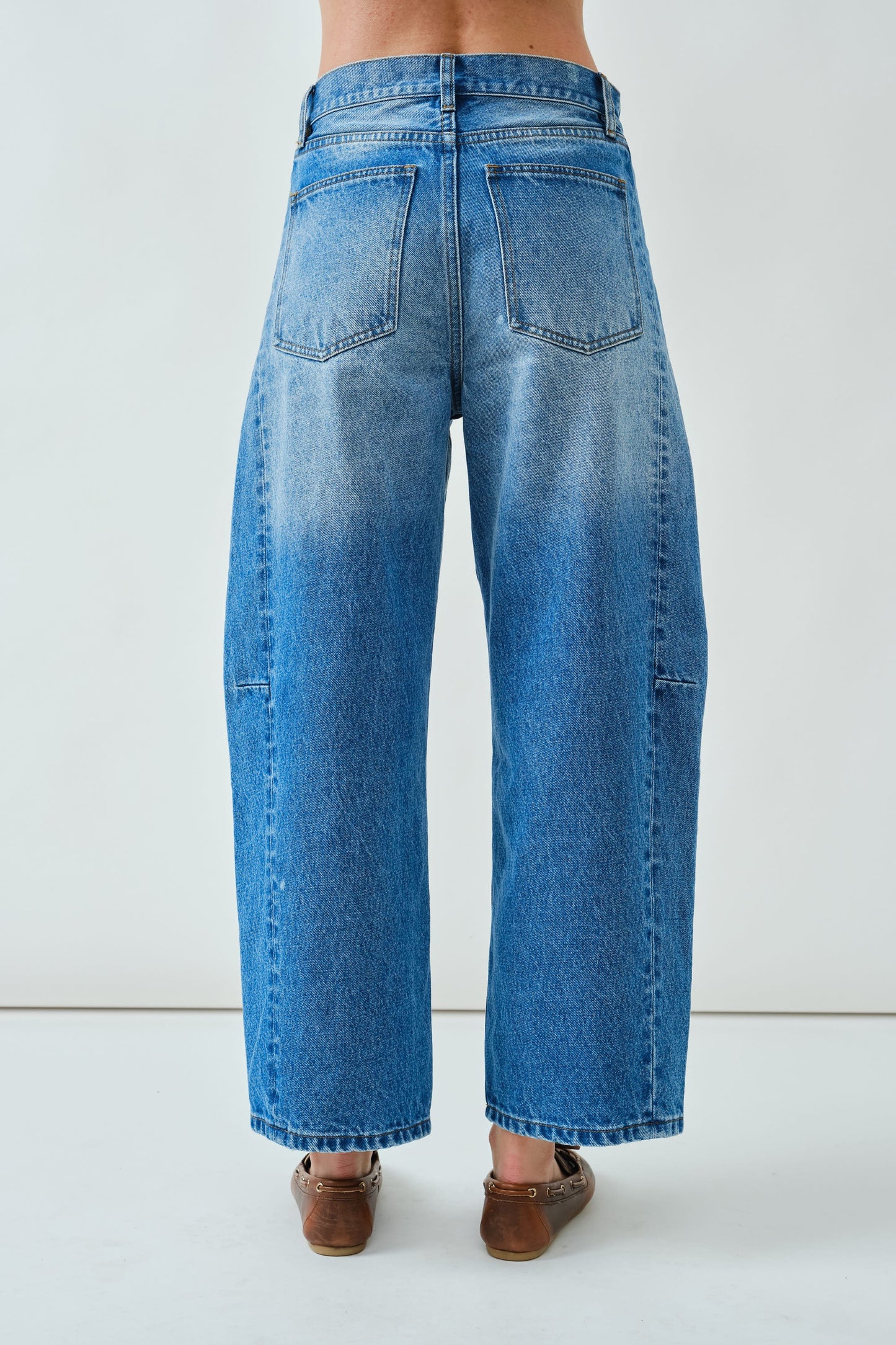 Barrel Jeans