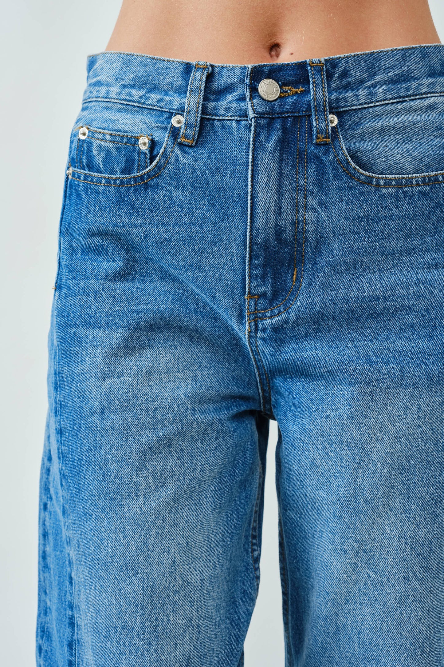 Barrel Jeans