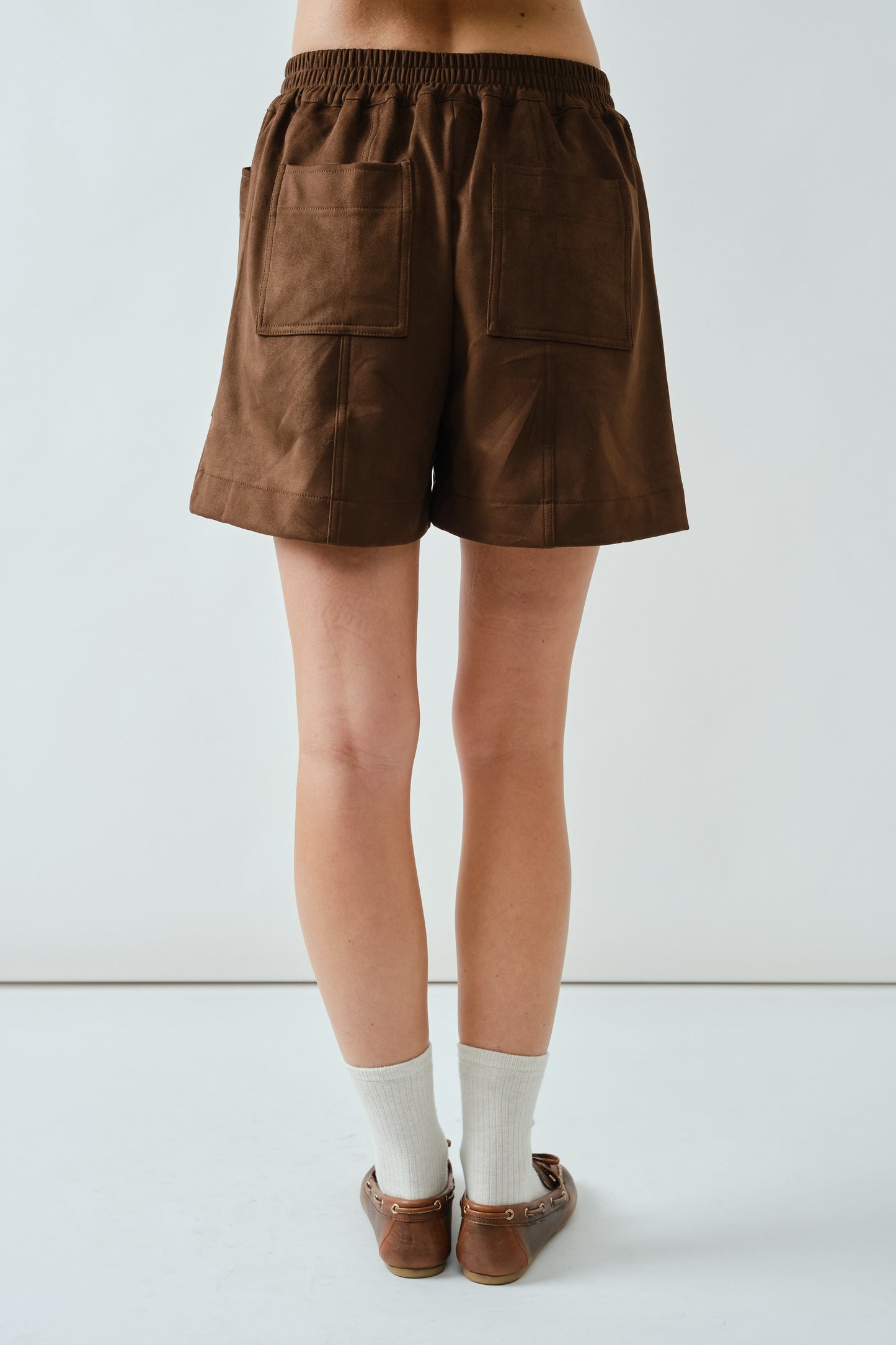 Suede Elastic Shorts