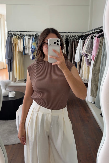 Plisse Mocha Top