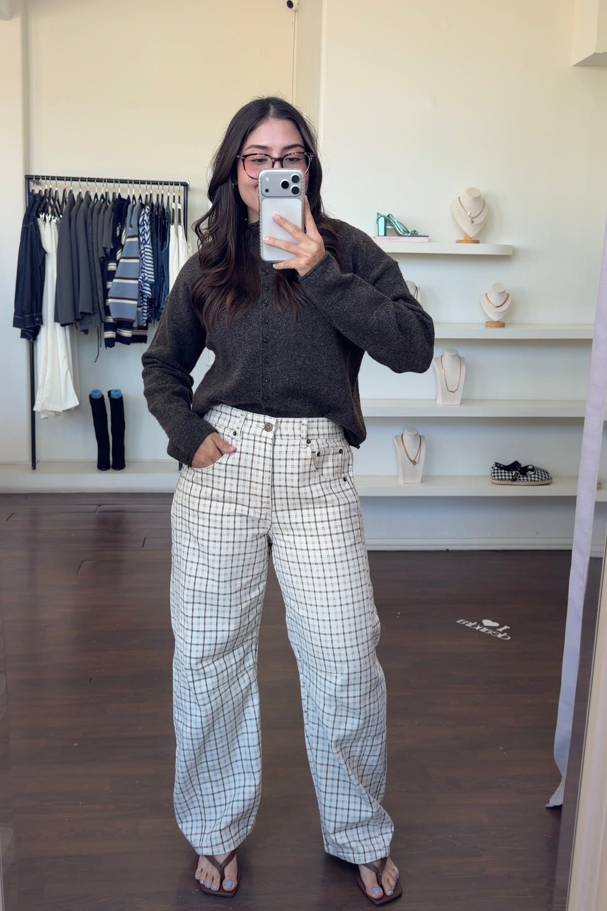 Romy Jeans