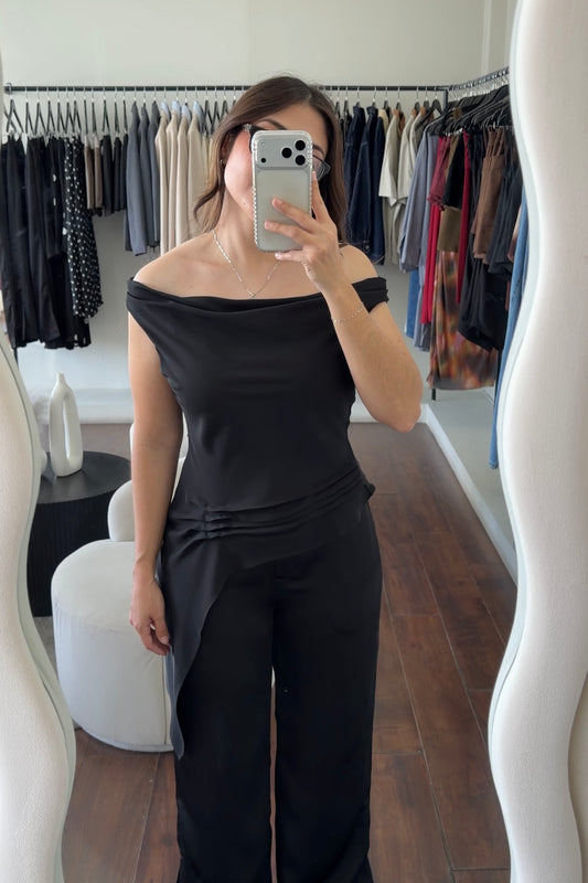 Kiley Black Asymmetrical Top