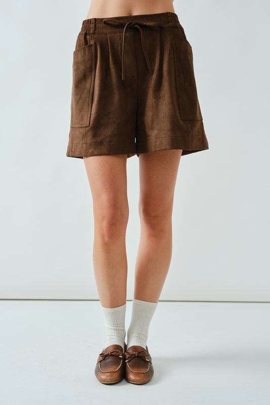 Suede Elastic Shorts