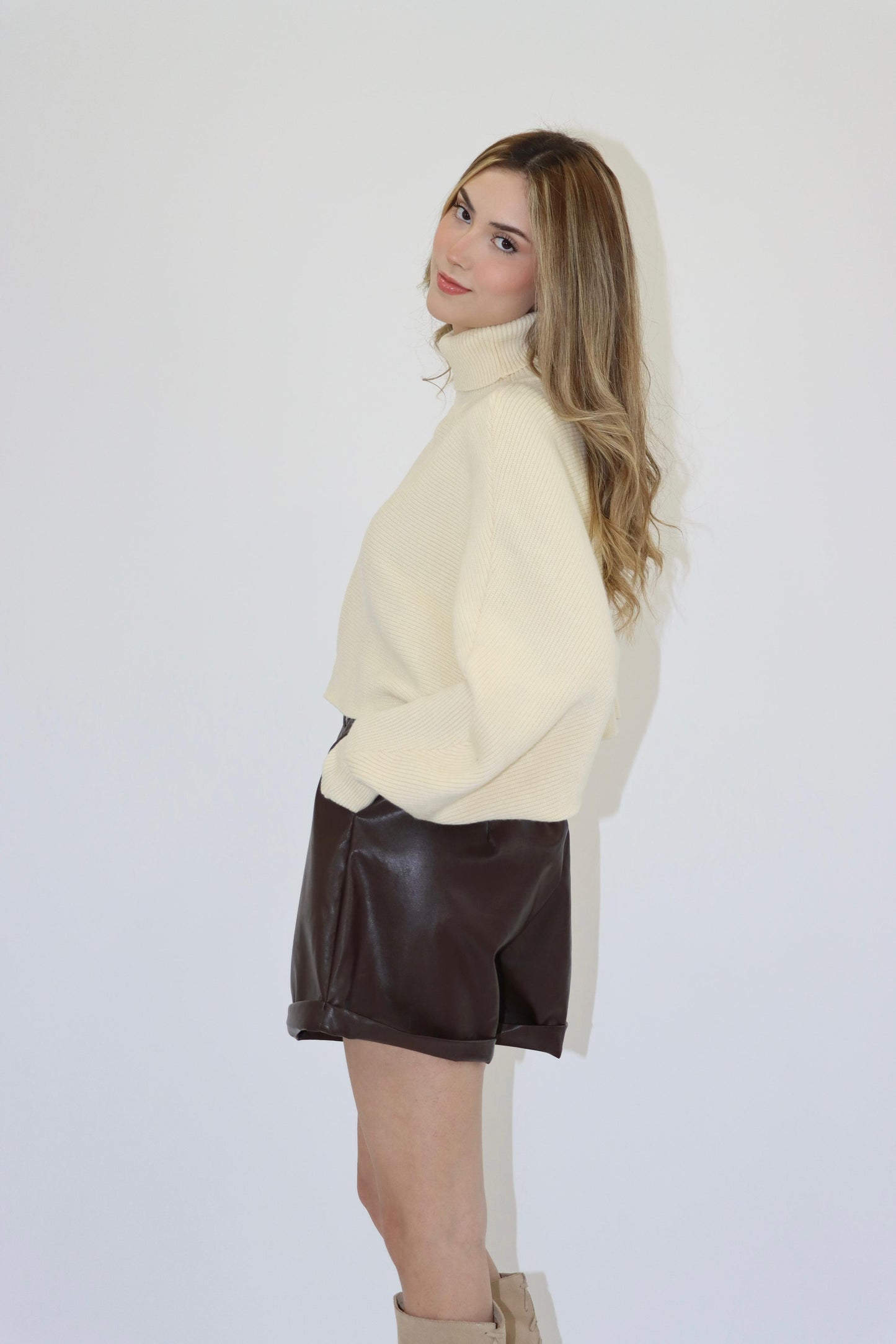 Lainey Cropped Cream Sweater